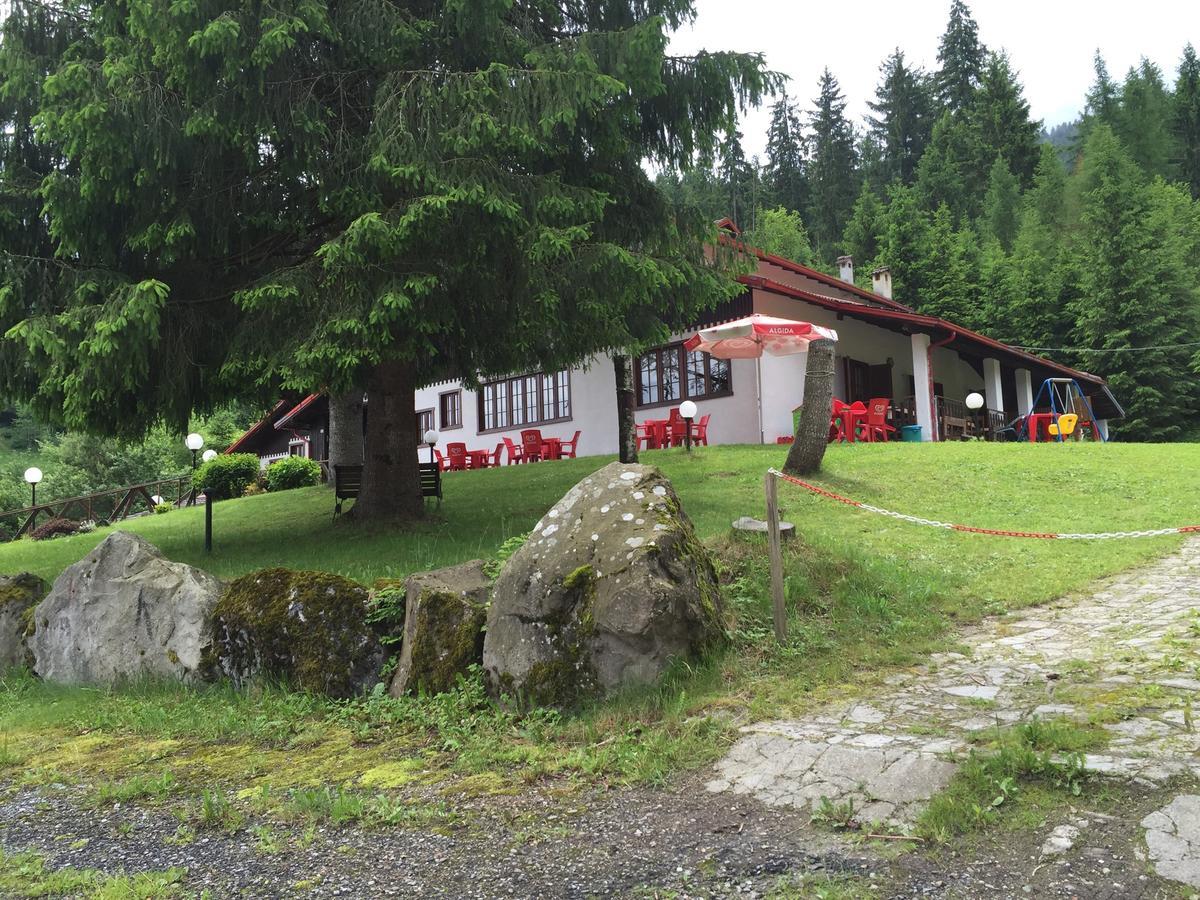 Hotel Valled'Oro Borno Exteriér fotografie