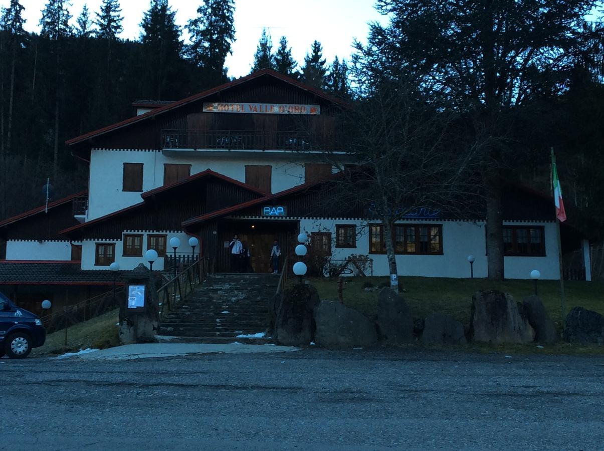 Hotel Valled'Oro Borno Exteriér fotografie